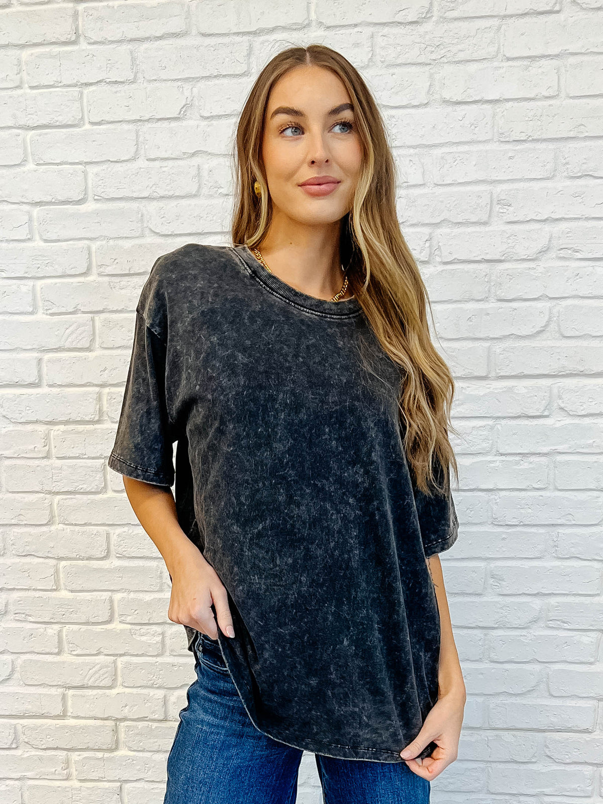 Casual Basic Drop Shoulder Oversized Tee in Ash Black - 3/12/2025