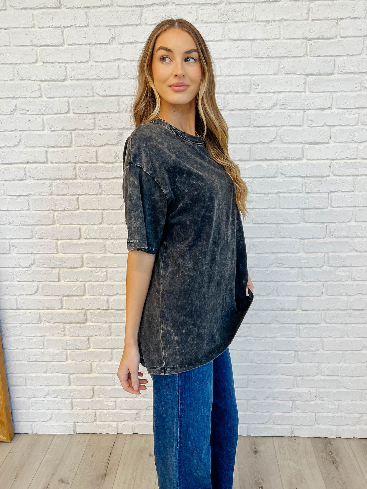 Casual Basic Drop Shoulder Oversized Tee in Ash Black - 3/12/2025