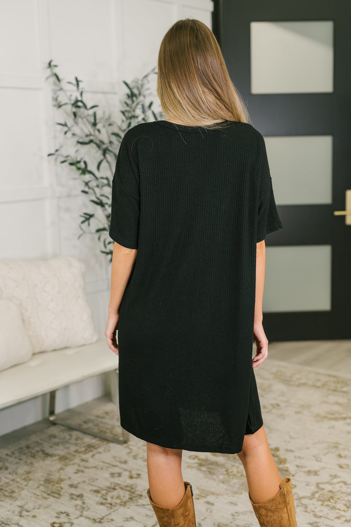 Casual Curtsy Relaxed T-Shirt Dress in Black - 10/23/2026