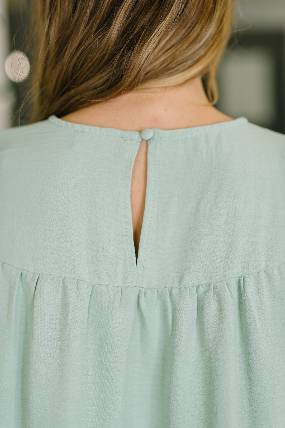 Caught You Looking Crinkle Woven Blouse - 2/20/2026