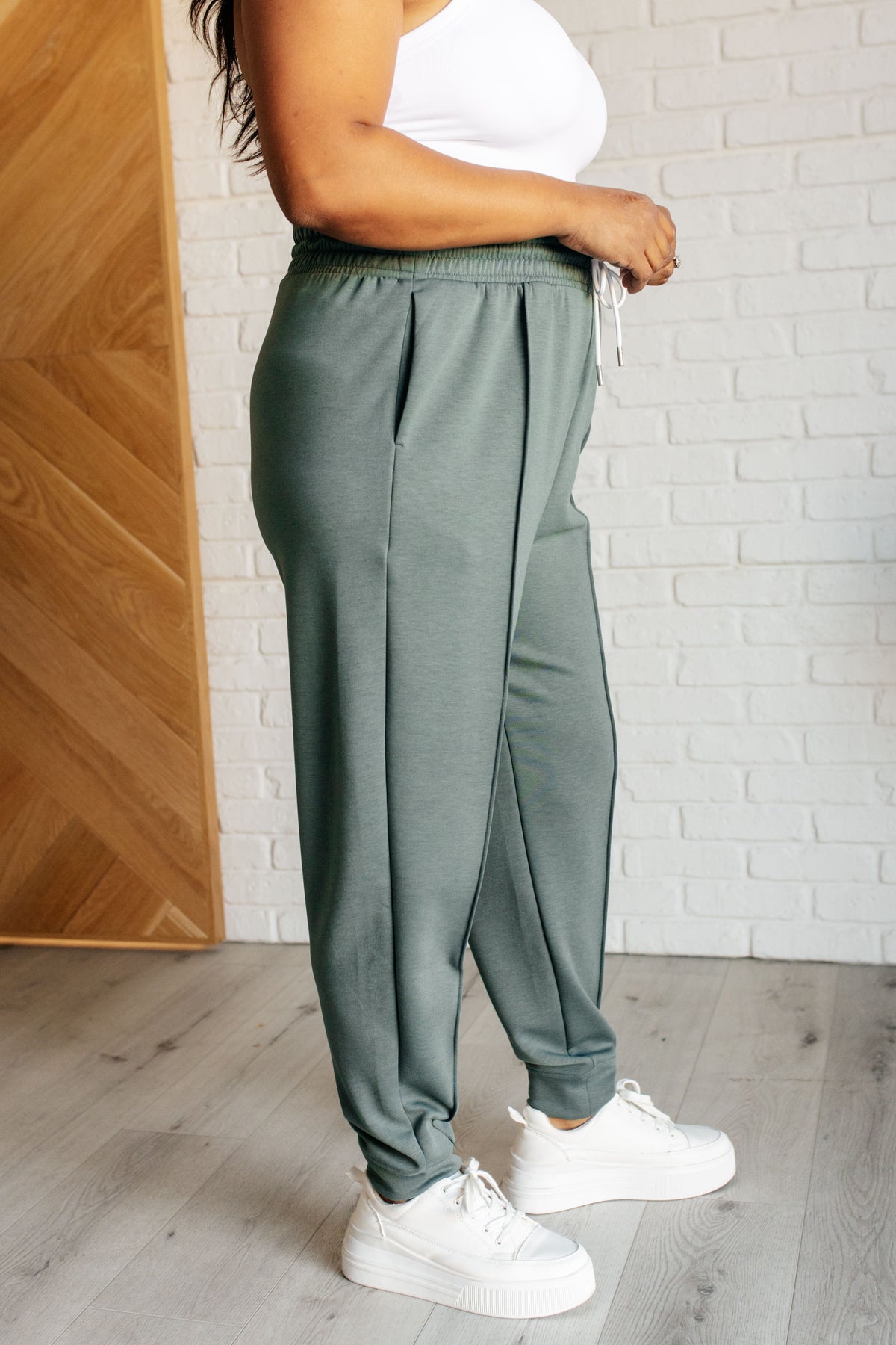 Center Seam Scuba Joggers in Ash Jade - 10/16/2024