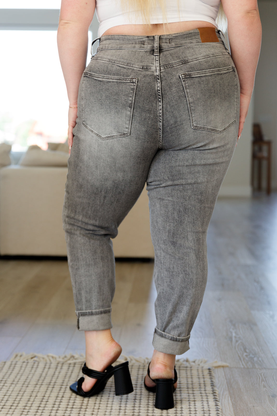 Charlotte High Rise Stone Wash Slim Jeans in Gray - 6/28/2023
