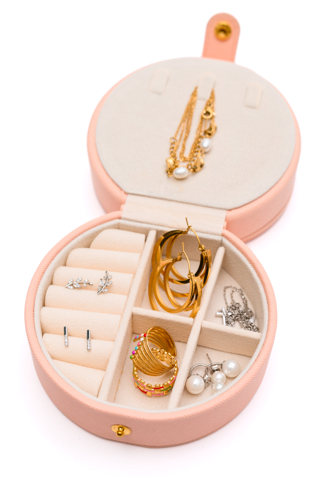 Circular Travel Jewelry Case in Pink - 11/22/2024