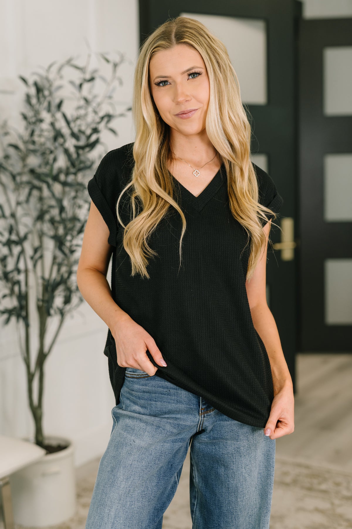 Classic Timeless V-Neck Tee in Black - 5/1/2026
