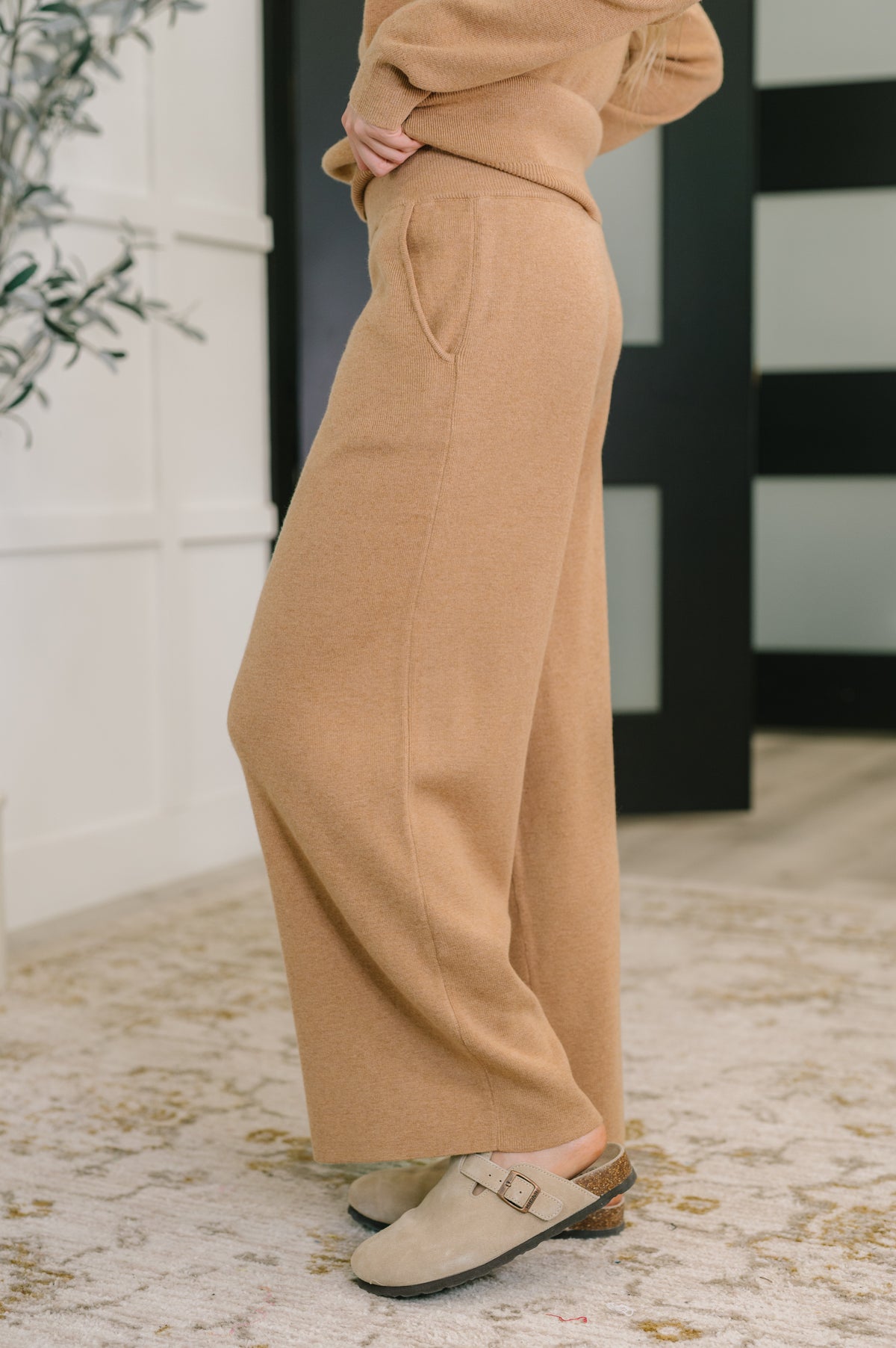 Close Culottes in Camel - 9/26/2025