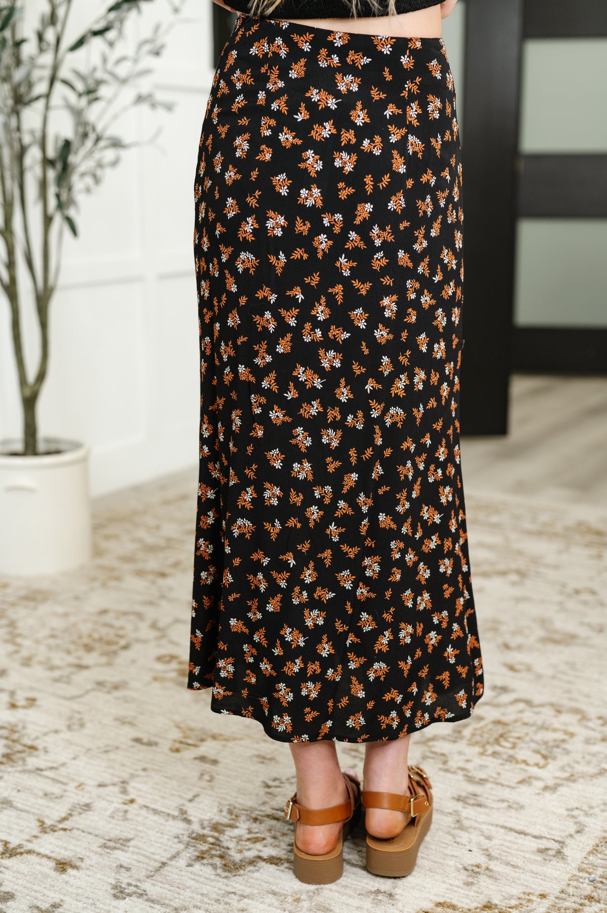 Crisp Kiss Midi Skirt in Rust, White and Black - 7/15/2025