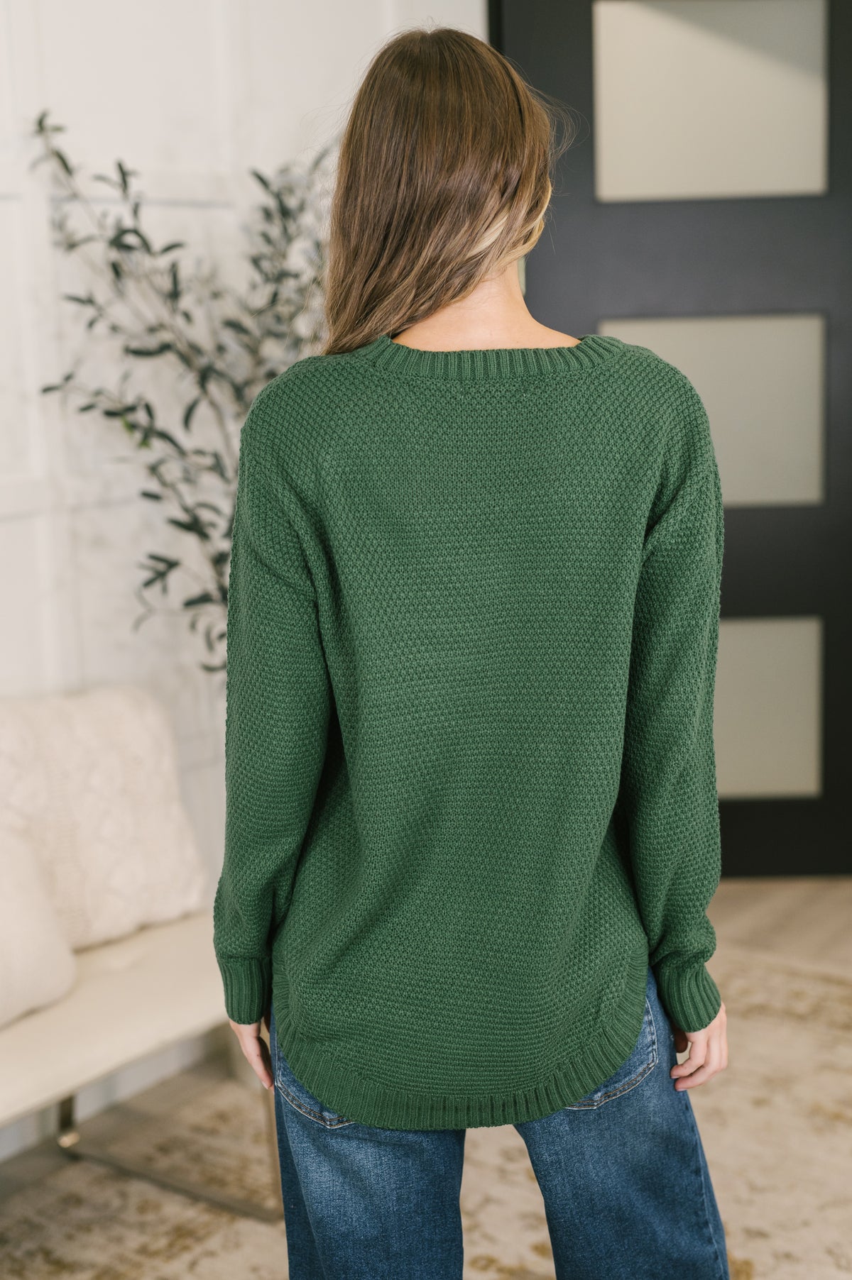 Daily Layer High Low Long Sleeve Waffle Sweater in Dark Green - 11/11/2026