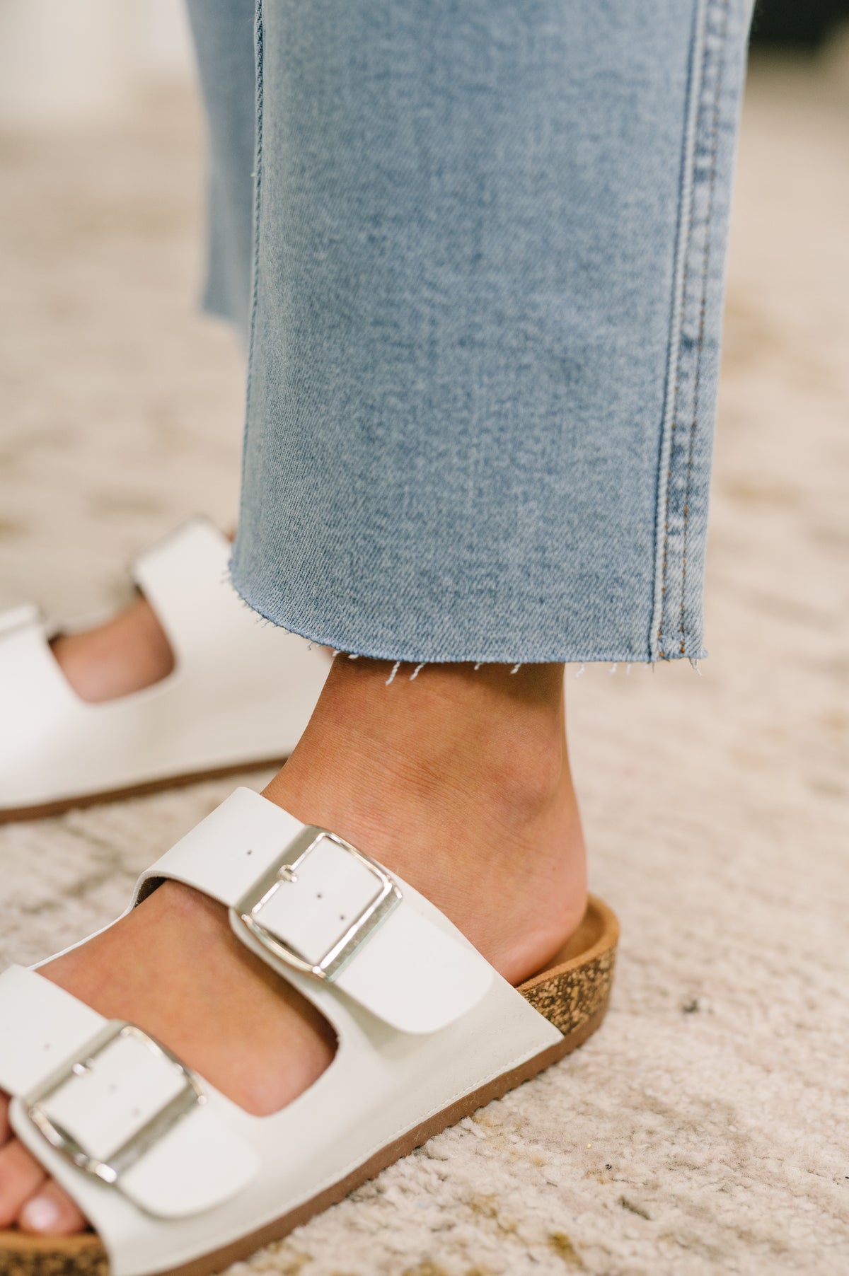 Dawn Mid Rise Ankle Straight w Bandana Loop - 5/27/2026