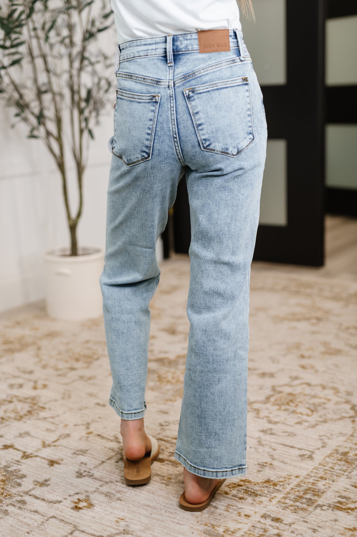 Debbie High Rise Stone Wash Straight Fit Jeans - 6/4/2025