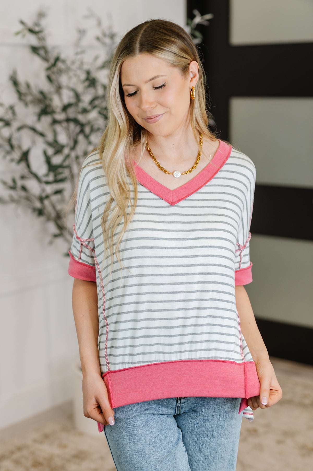 Dressed to Chill V-Neck Top in Heather/Grey/Ivory/Pink - 6/20/2025