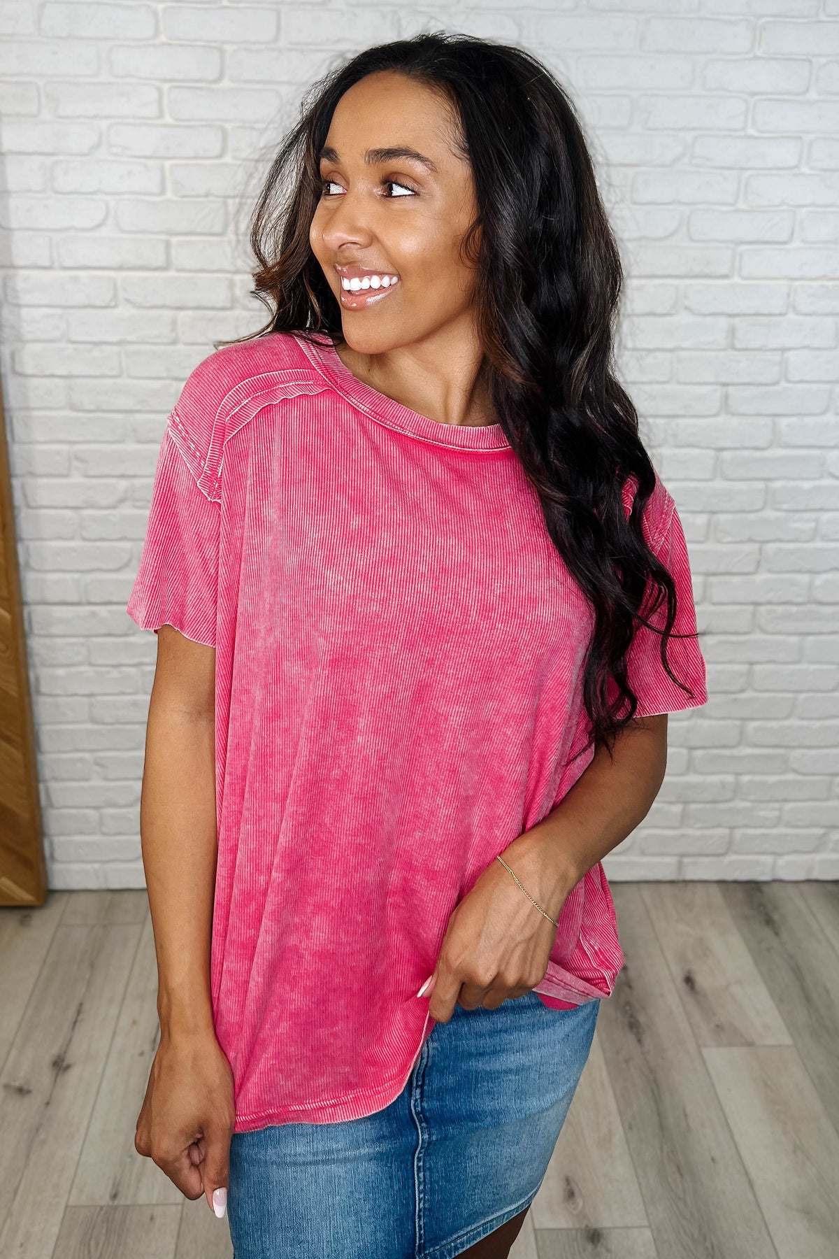 Easy Style Basic Mineral Wash Top in Hot Pink - 3/19/2025