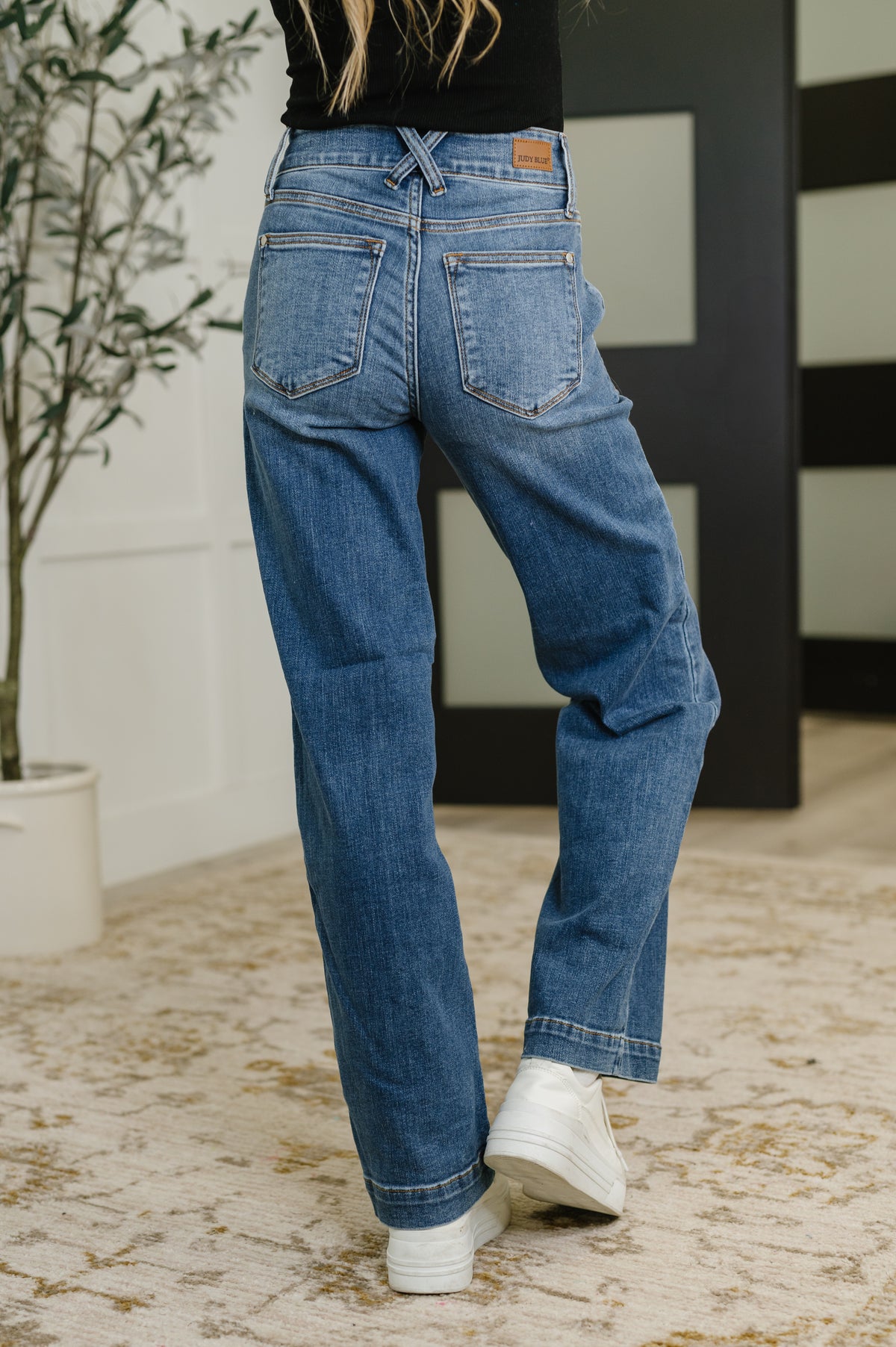 Elsie High Rise Double Button Wide Leg Jeans - 7/30/2025 NEW