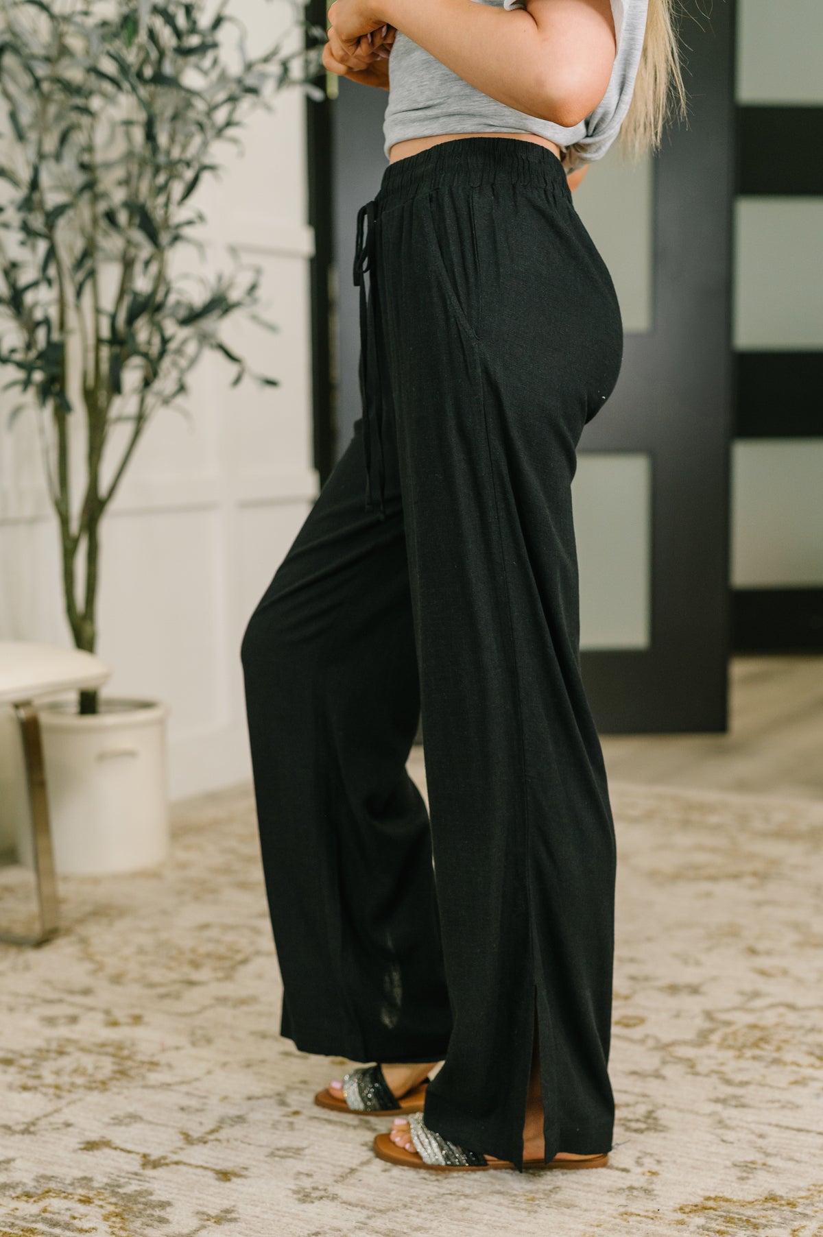 Essential Feeling Straight Leg Lounge Pants in Light in Olive - 8/5/2026