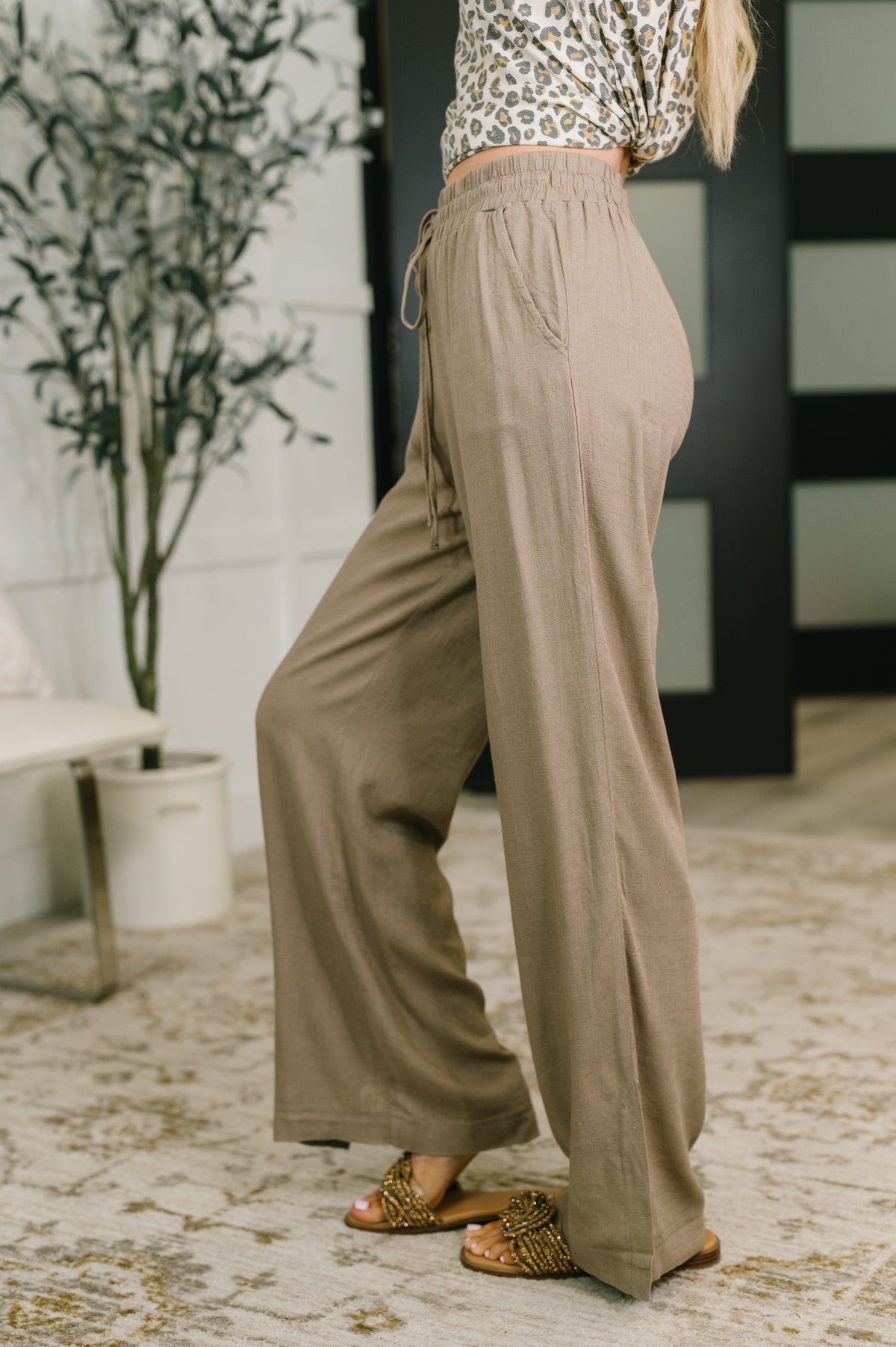 Essential Feeling Straight Leg Lounge Pants in Light in Cocoa - 8/5/2026
