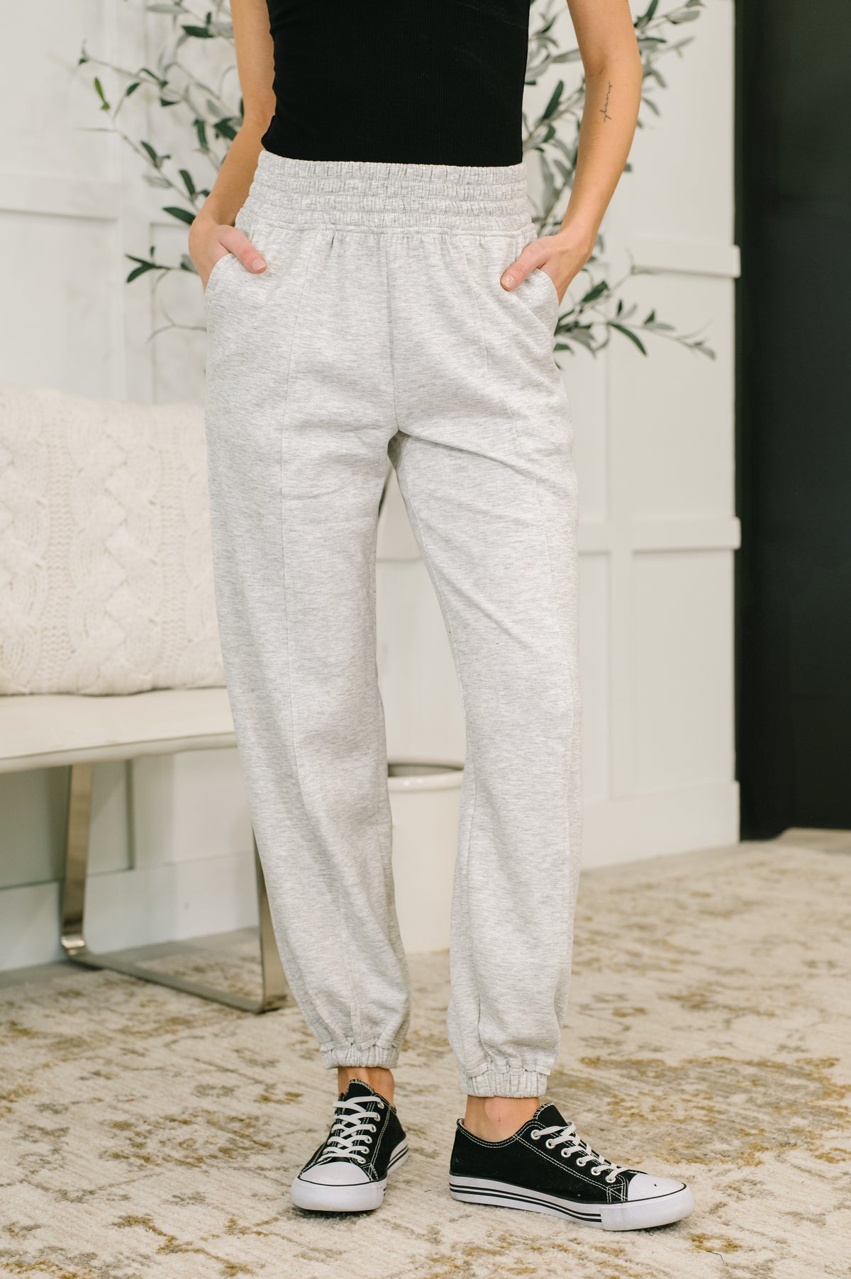 Every Second, Every Hour Jogger Bottoms in Heather Grey - 12/10/2025