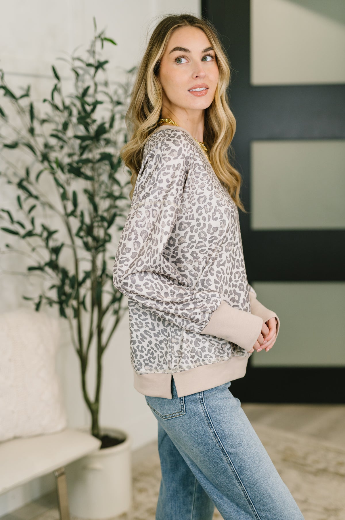 Everything You Need Patchwork Crew Neck Pullover - 3/6/2026