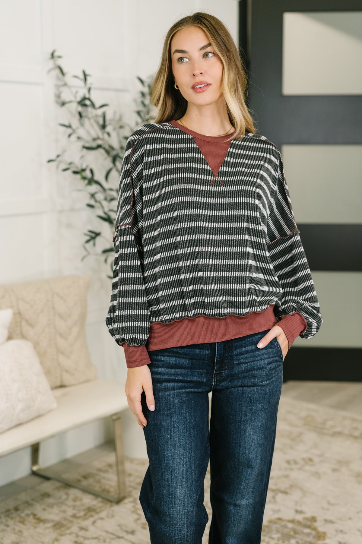 Exceptionally Cozy Contrast Relaxed Pullover - 9/8/2026