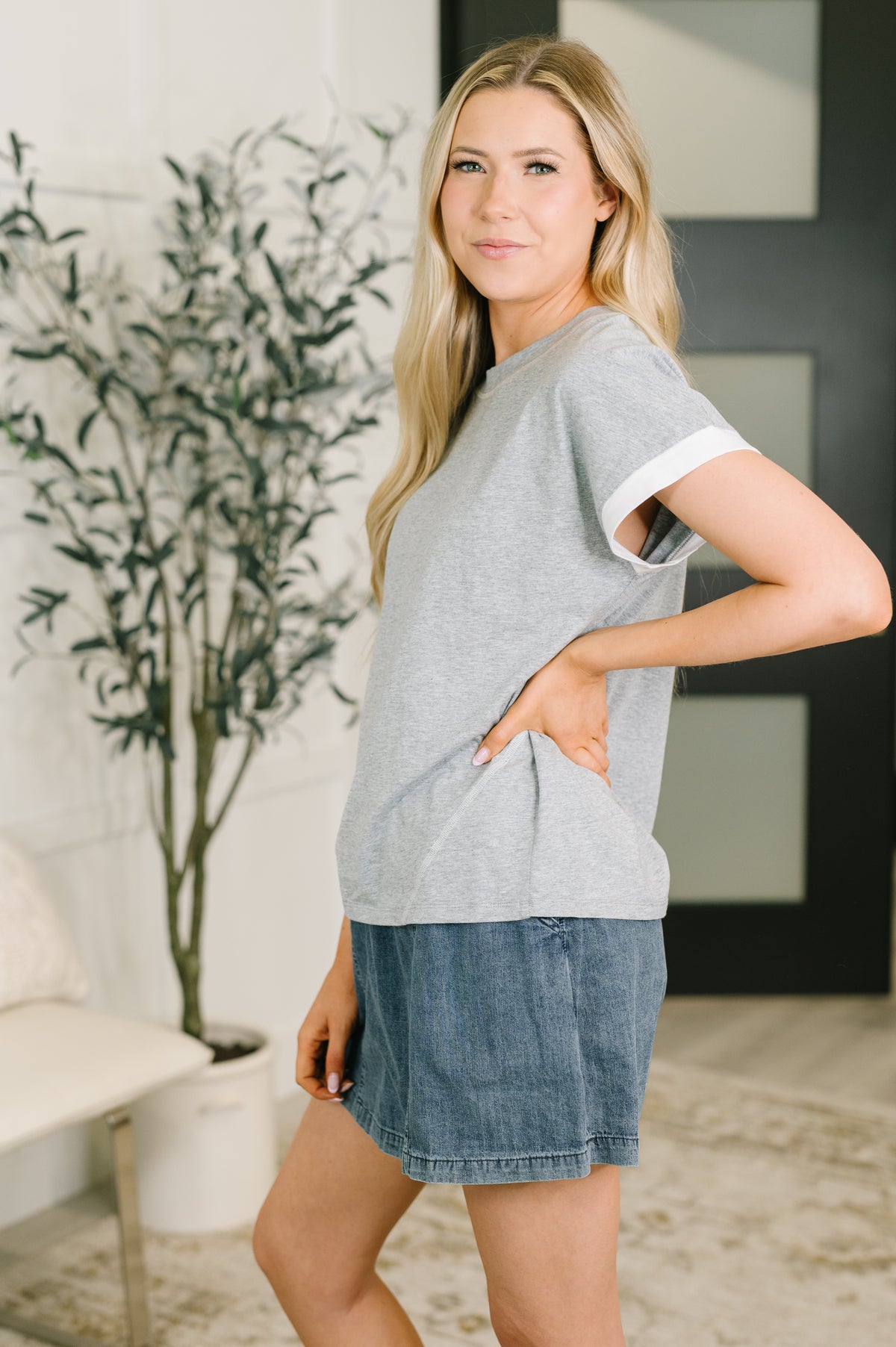 Feel Alright  Two Tone Contrast in Heather Grey - 8/4/2026
