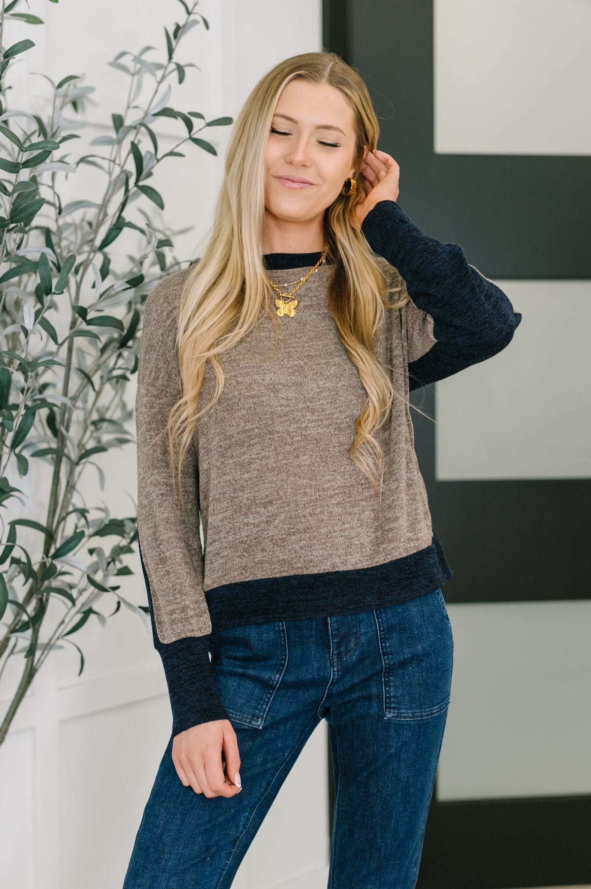 Give Me a Call Color Block Pullover - 10/31/2025