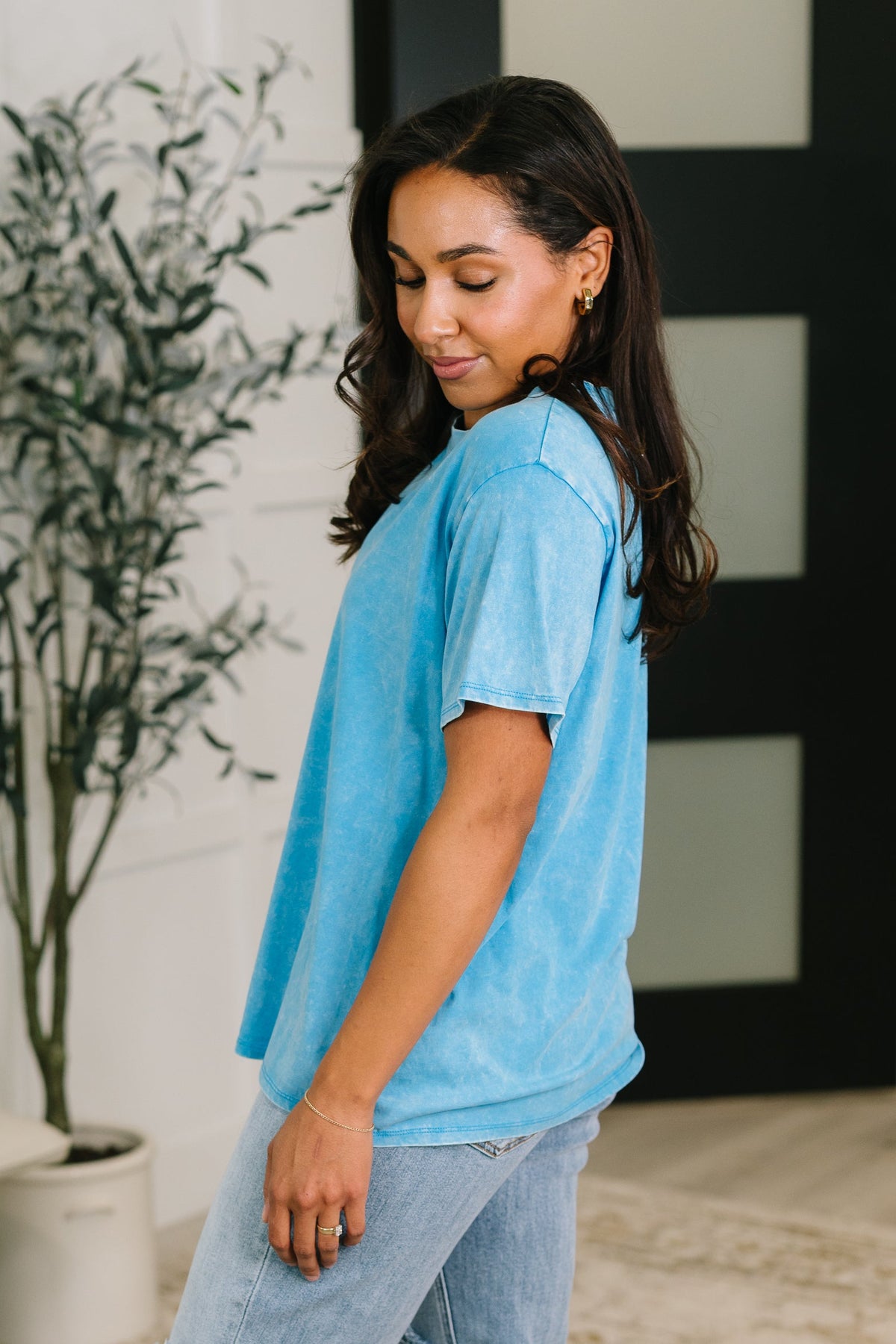 Had to Be There Mineral Wash Tee in Deep Sky - 5/27/2026
