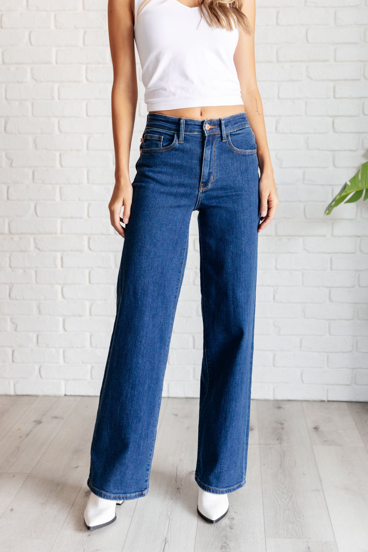 Hazel High Rise Vintage Wide Leg Jeans - 8/7/2024