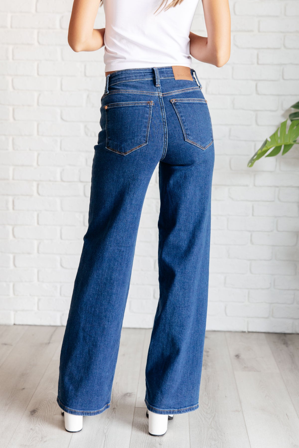 Hazel High Rise Vintage Wide Leg Jeans - 8/7/2024