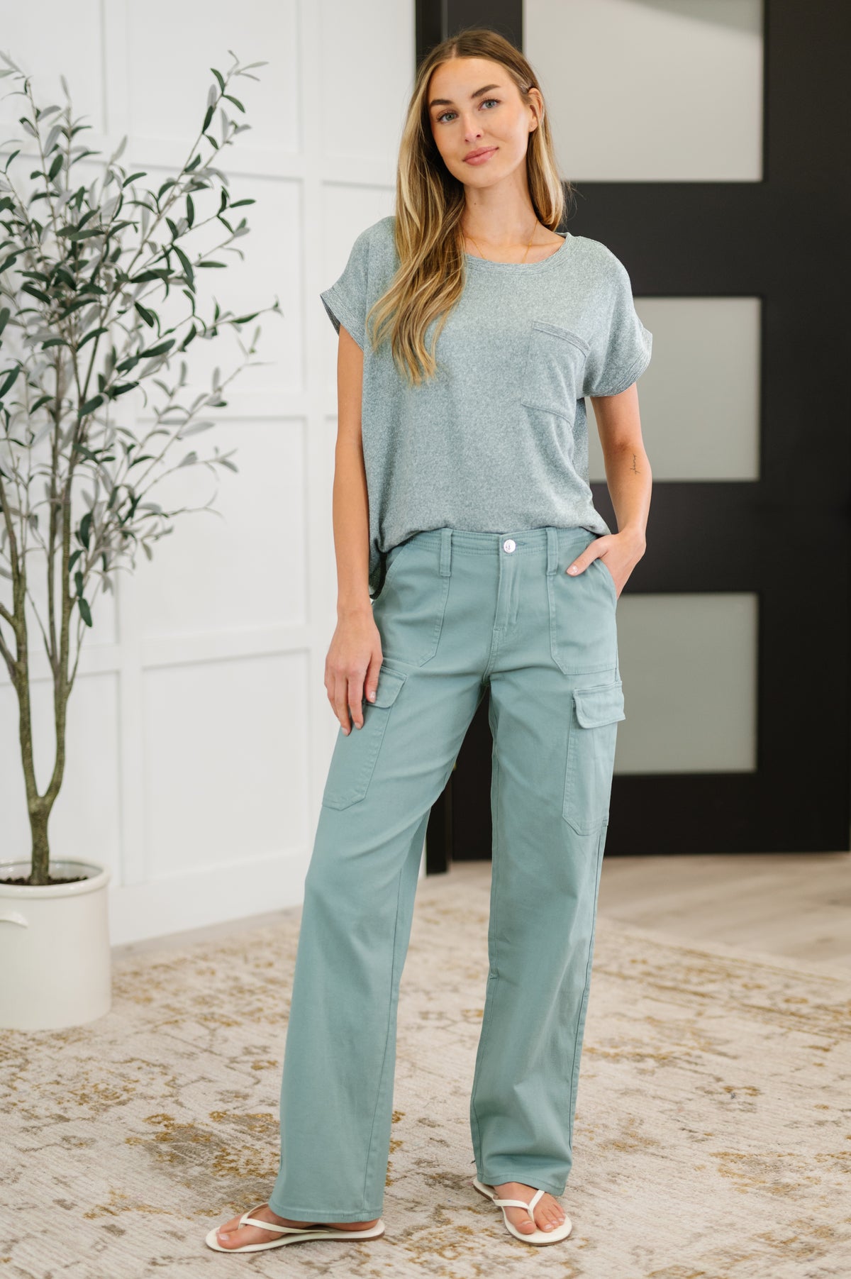 Heathered Harmony Basic Tee in Ash Jade - 5/14/2025
