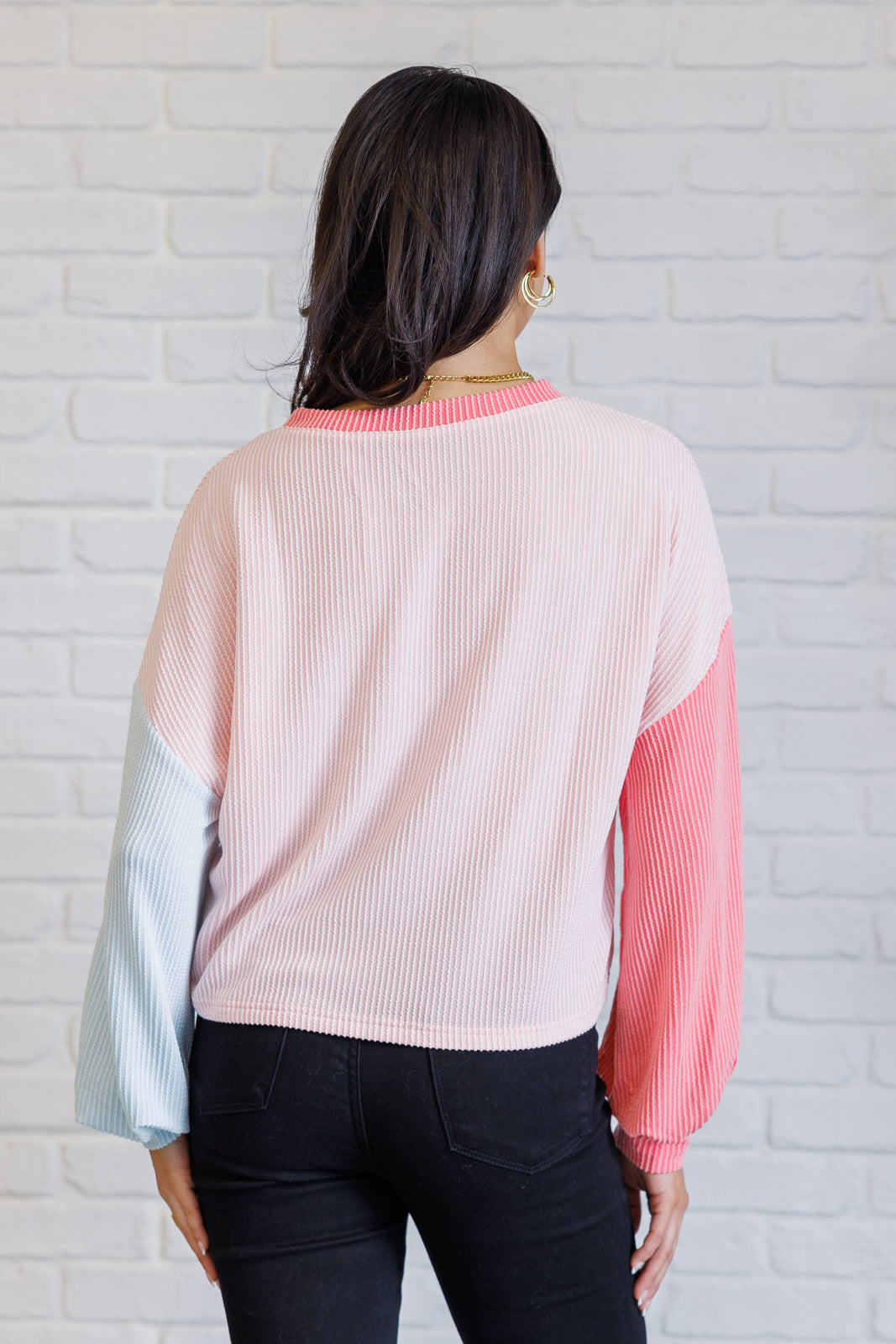 Hit Me With Your Best Shot Colorblock Top in Light Pink - 11/29/2024