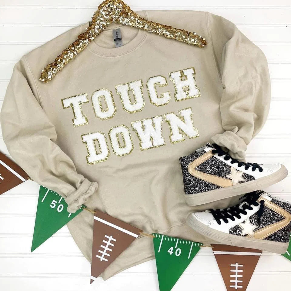 Touchdown Patch Sweatshirt in Sand - RTS