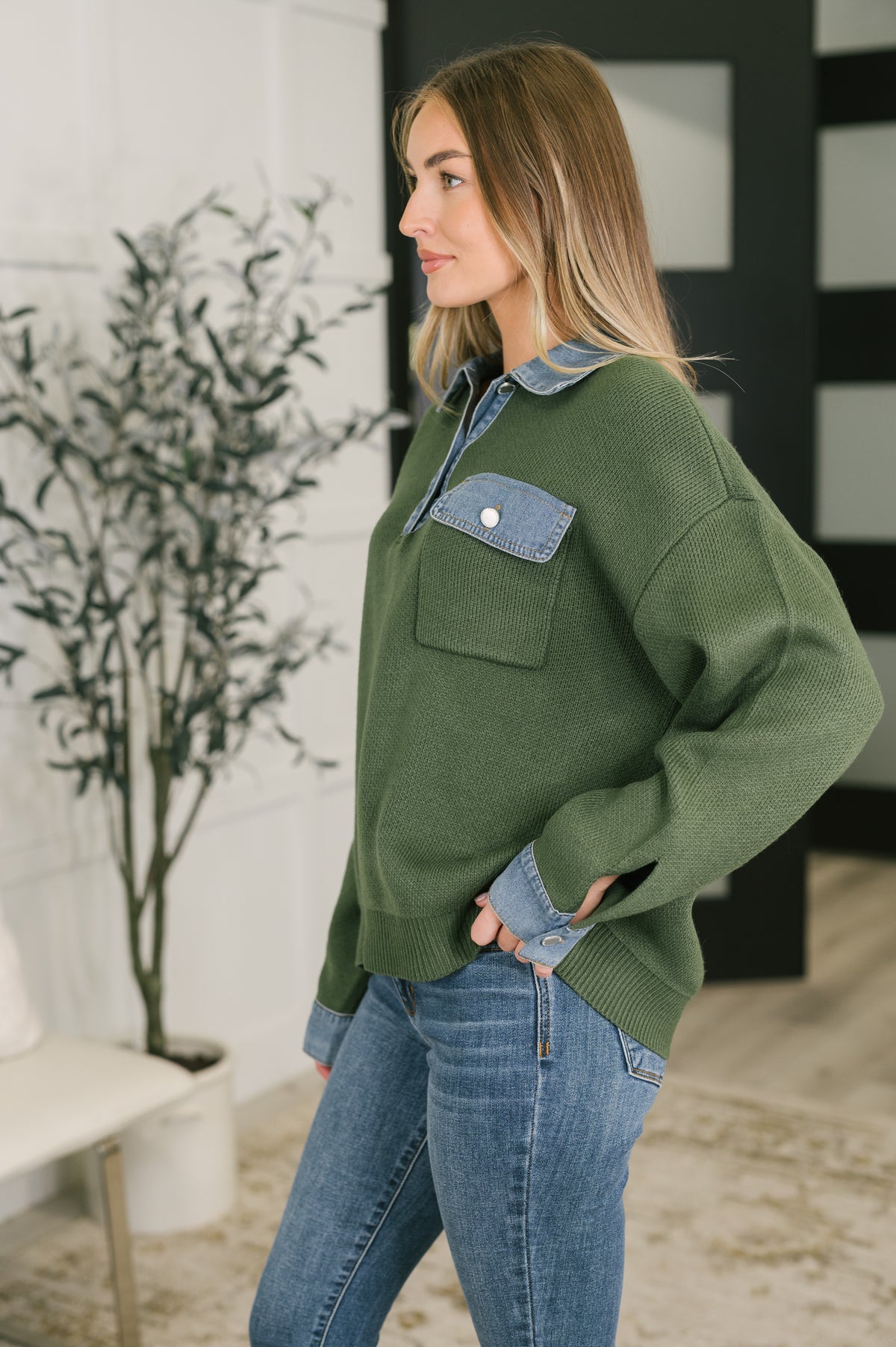 It's a Must Contrast Collared Sweater Top - 10/20/2026 - 10/20/2026