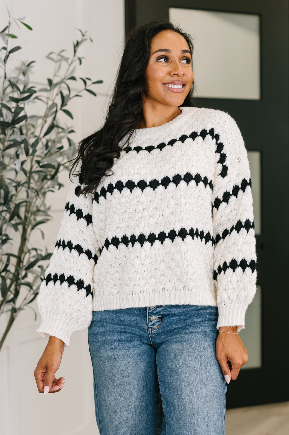 Ivy Lane Textured Sweater in White and Black - 10/21/2025