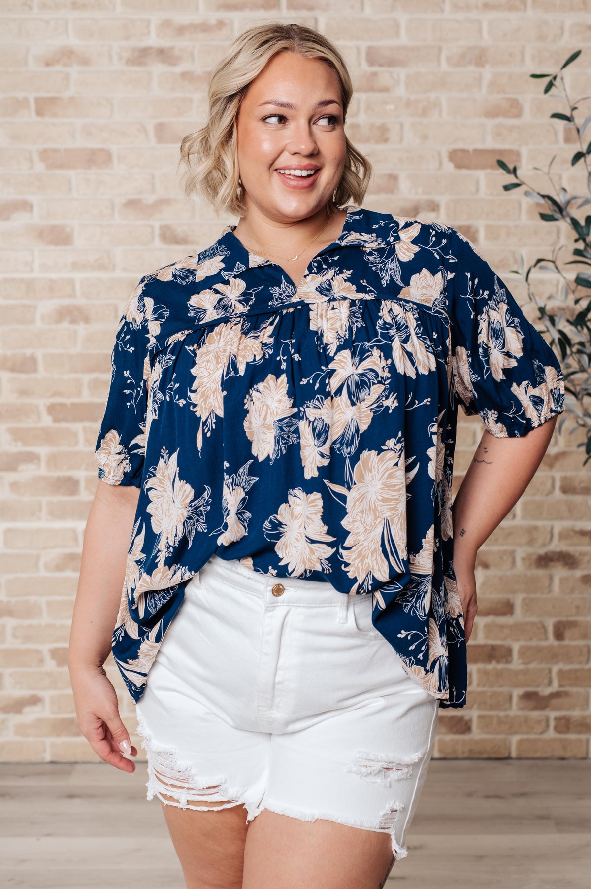 Just Coasting Floral Blouse - 6/18/2024