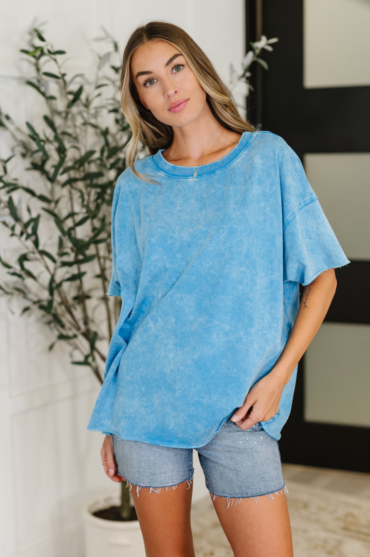 Just My Type Mineral Wash Relaxed Top in Deep Sky - 7/9/2025
