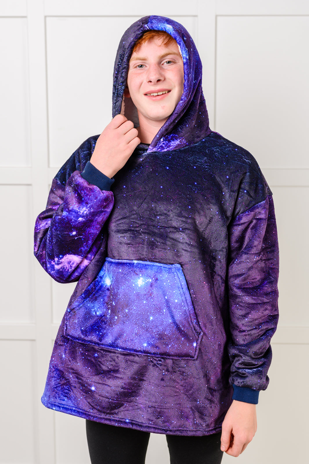 Kids Oversized Hoodie Blanket in Starry Sky - 12/6/2024