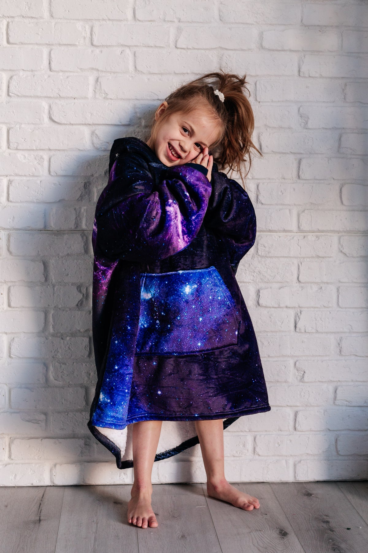 Kids Oversized Hoodie Blanket in Starry Sky - 12/6/2024