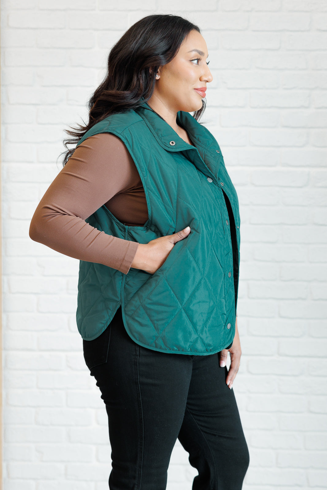 Layering Queen Quilted Puffer Vest in Hunter Green - 11/19/2024