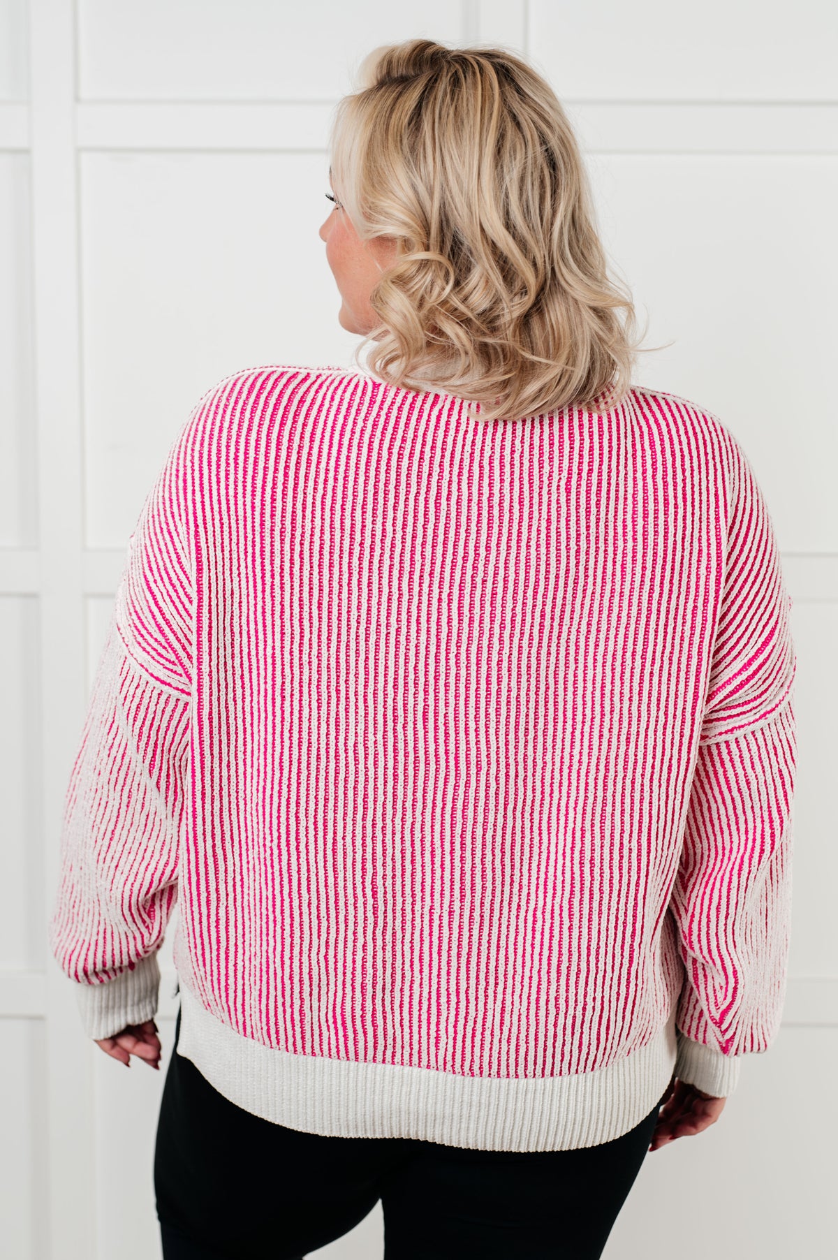 Least High Maintenance Contrast Trim Sweater in Pink - 12/17/2024