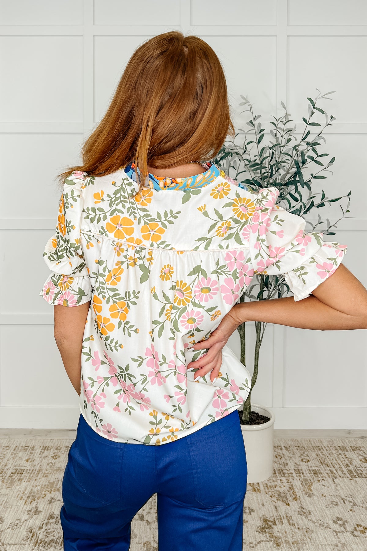 Less Concerned V-Neck Floral Blouse - 5/6/2025