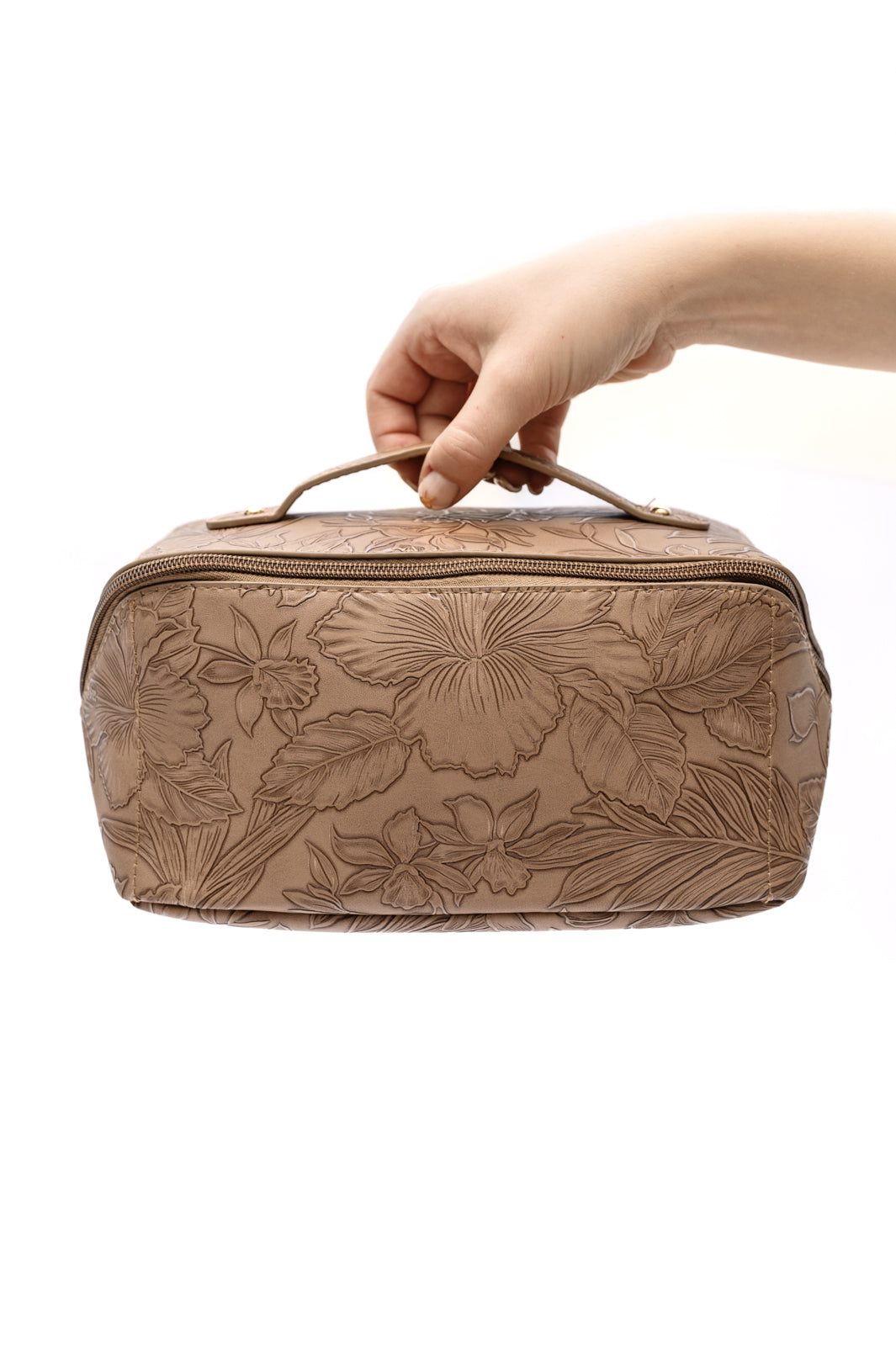 Life In Luxury Large Capacity Cosmetic Bag in Cream - 11/27/2023