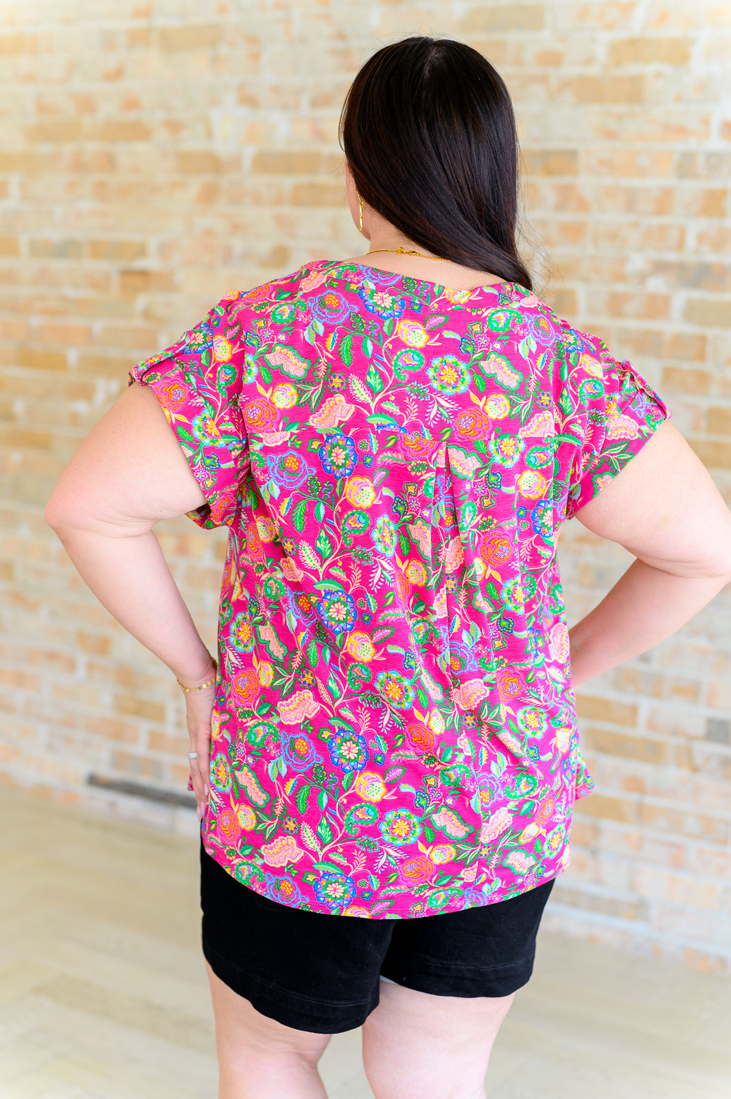 Lizzy Cap Sleeve Top in Fuchsia and Green Floral Paisley - 5/31/2024