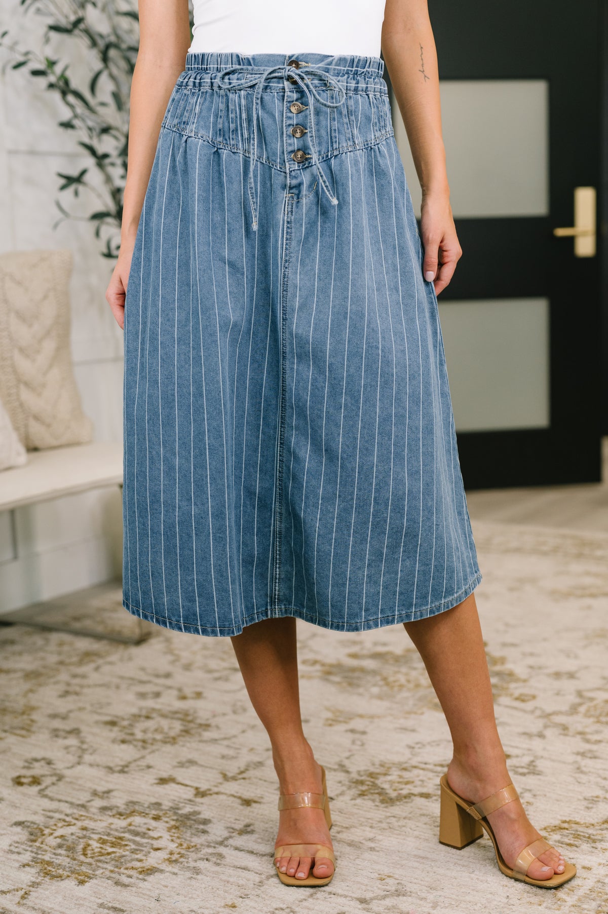 Local Girl High Waisted Skirt - 8/14/2026
