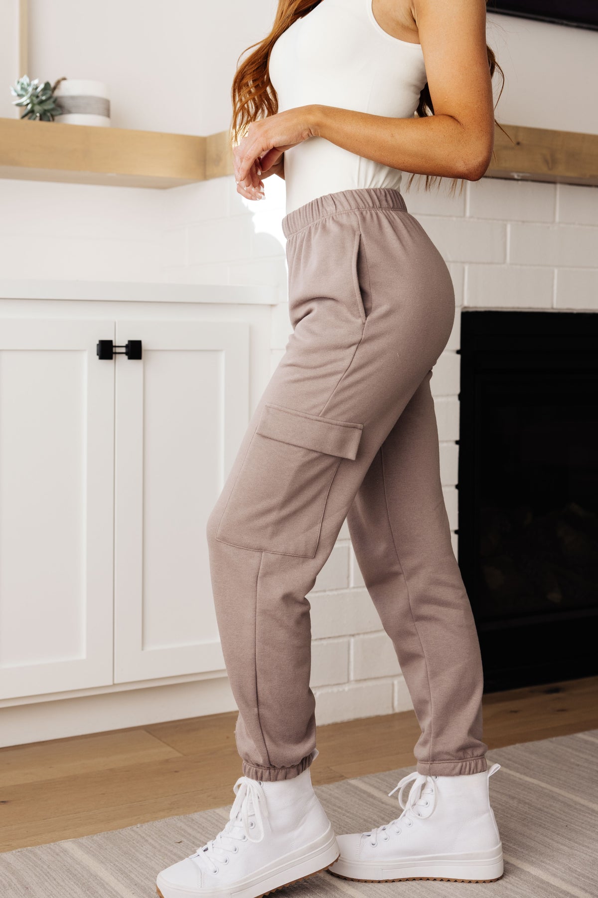 Lounge A Lot Cargo Sweatpants in Mocha - 10/10/2023