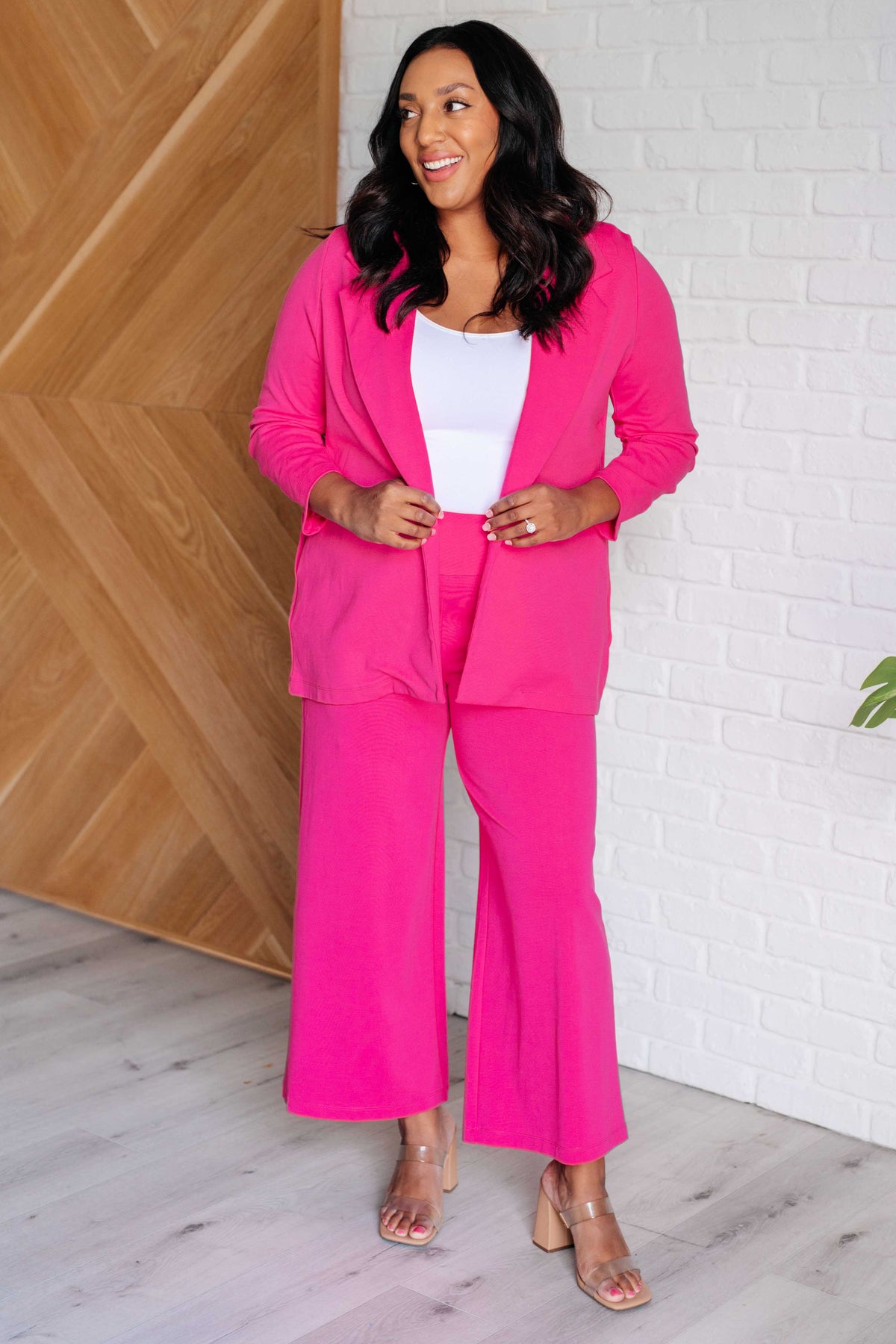 Magic 3/4 Blazer in Hot Pink - 1/14/2025