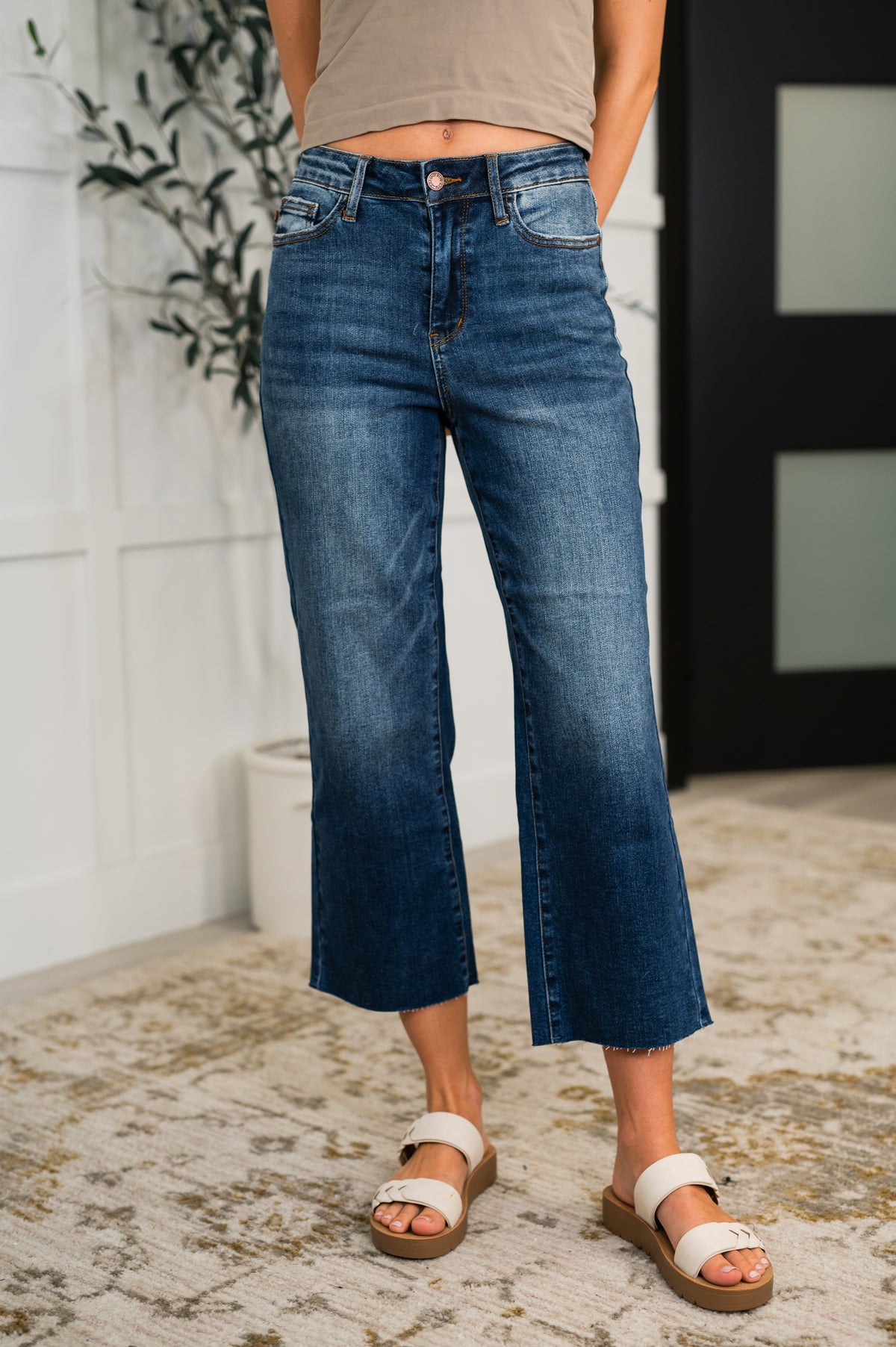 Maisie High Waist Back Pocket Embroidery Crop Wide - 7/23/2025 NEW
