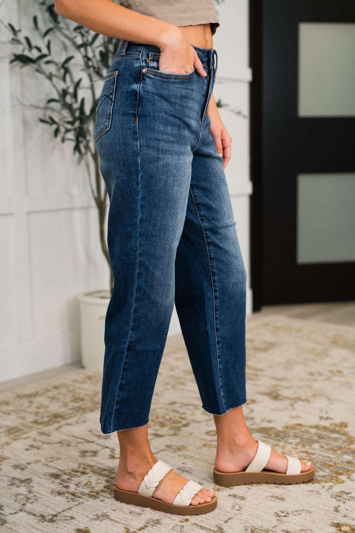 Maisie High Waist Back Pocket Embroidery Crop Wide - 7/23/2025 NEW