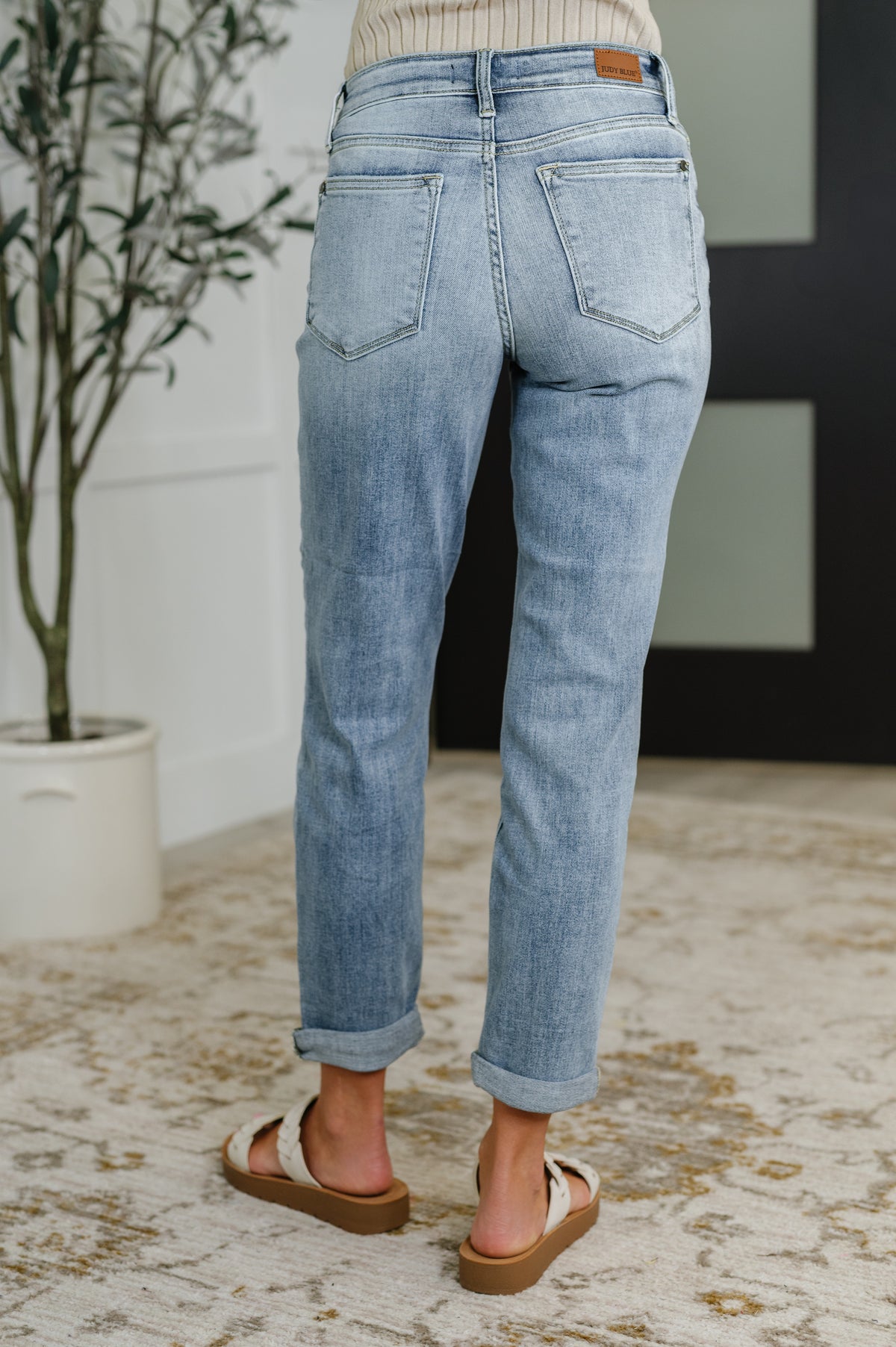 Mallory Mid Rise Bleach Wash Boyfriend Jeans - 8/6/2025