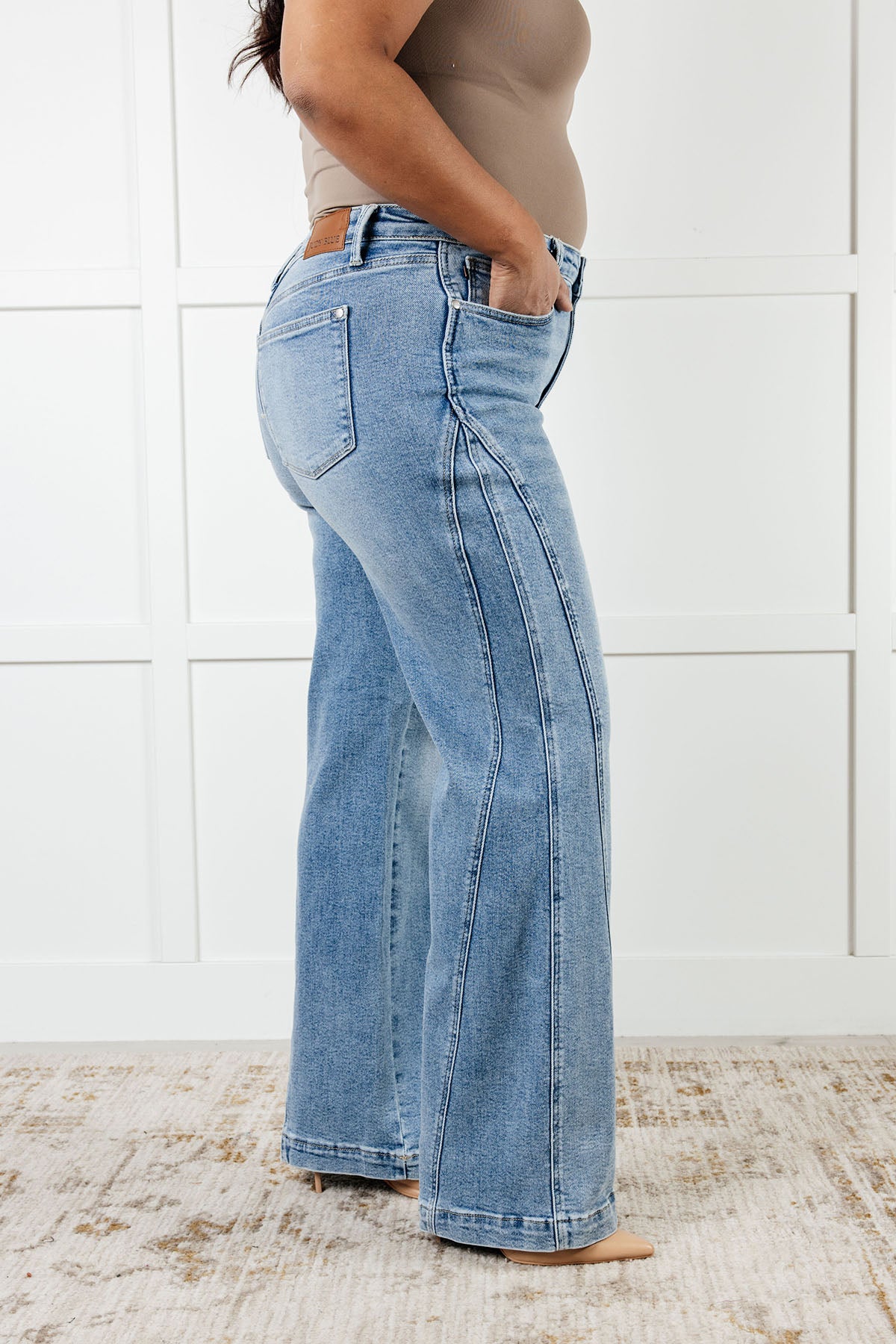 Melia High Rise Side Seam Detail Wide Leg Jeans - 12/4/2024