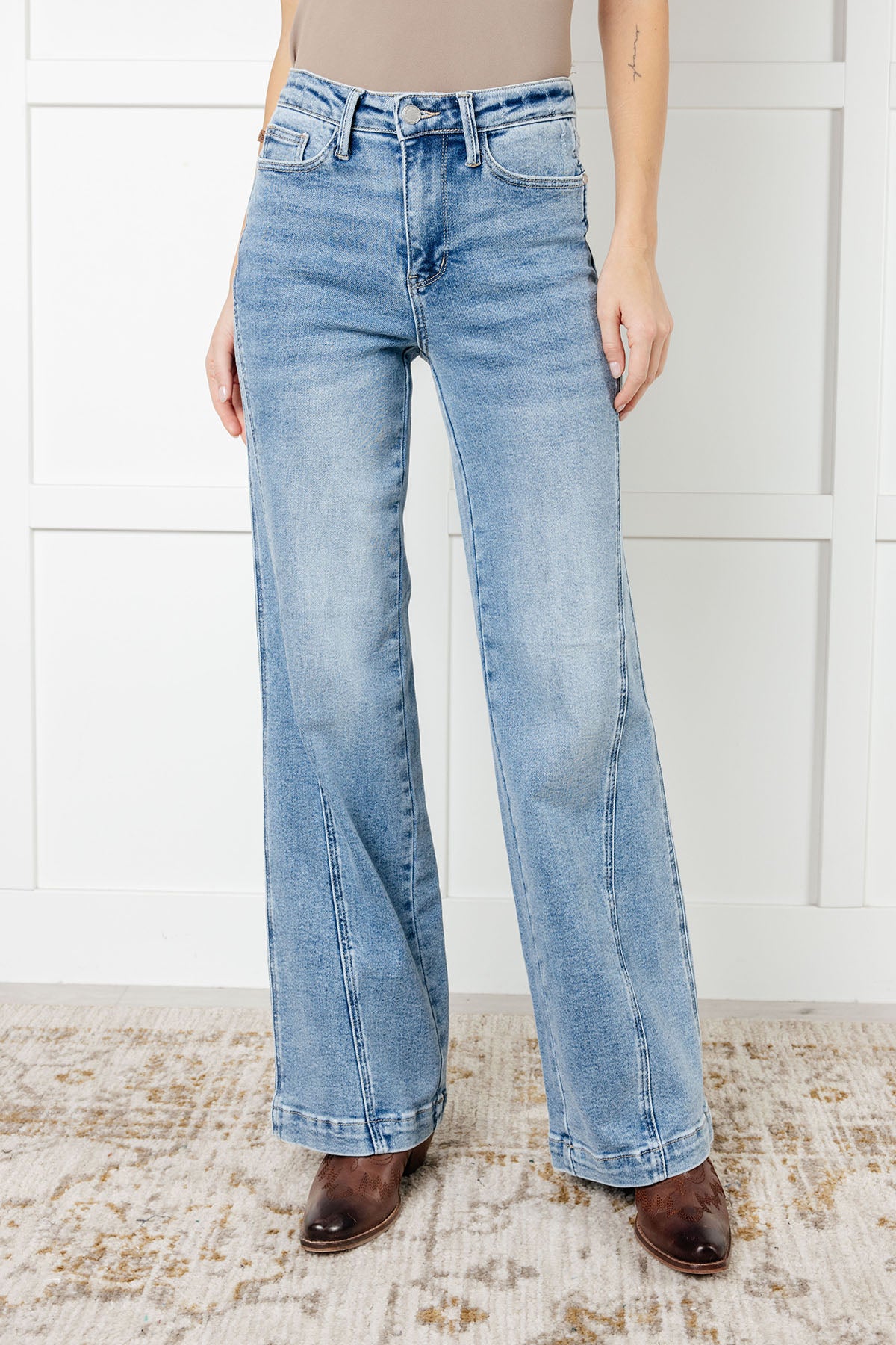 Melia High Rise Side Seam Detail Wide Leg Jeans - 12/4/2024