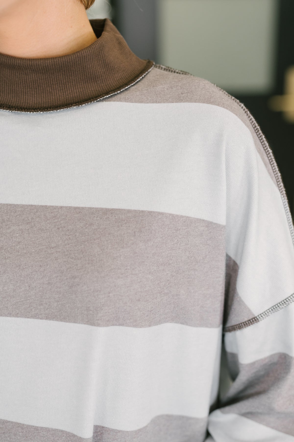 Modern Tuscan Momma Pullover - 10/30/2026