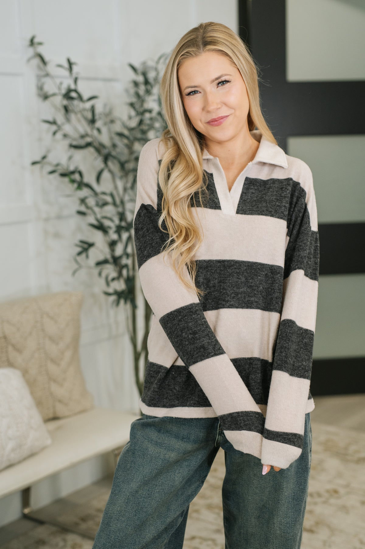 My Dear Friend Collared Relaxed Top in Black - 10/13/2026